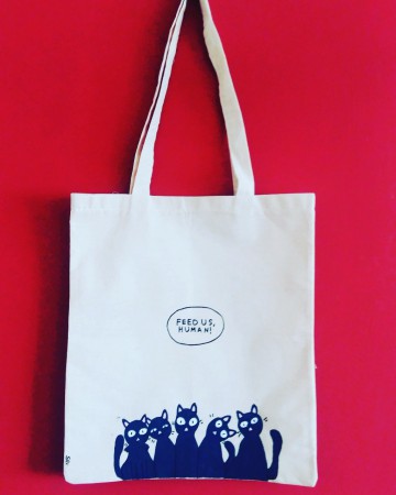 Onlar çok tatlı yemek verin onlara... 